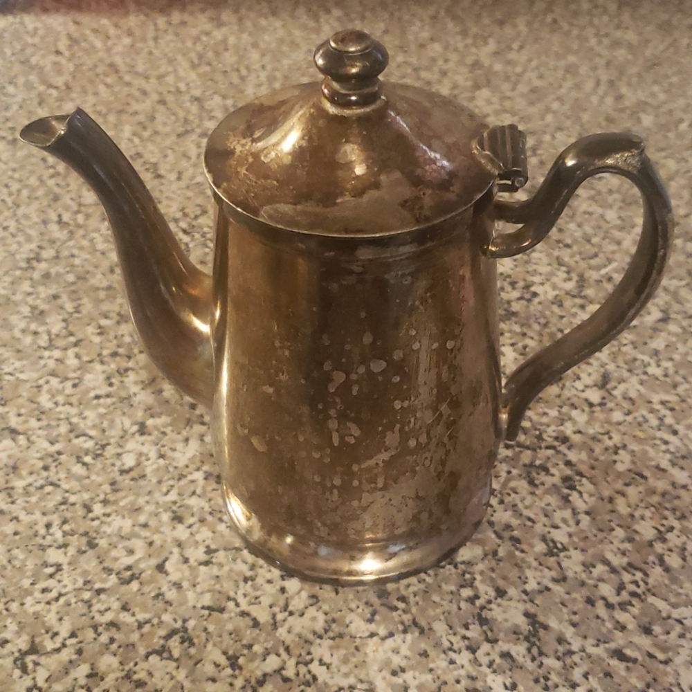 Vintage Grand Silver Co. Teapot